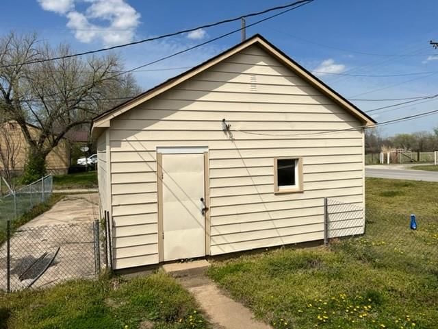 1402 Velma Drive — photo 17