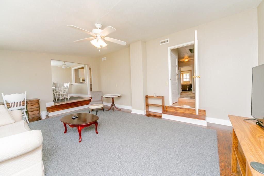 501 S Willow N/A — photo 26