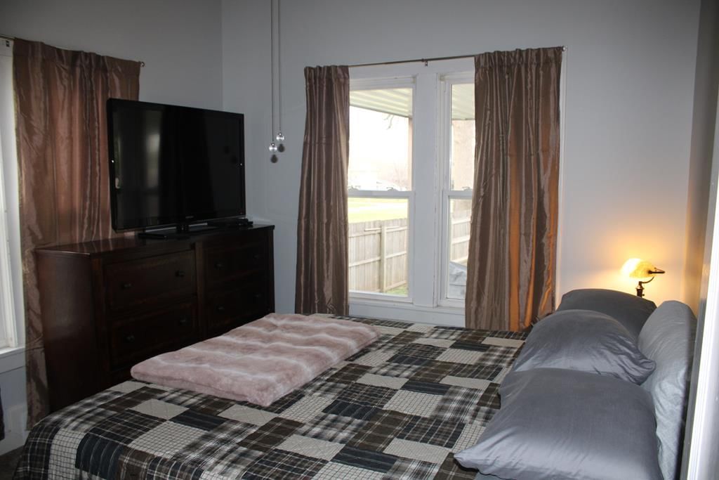 808 S Central N/A — photo 16