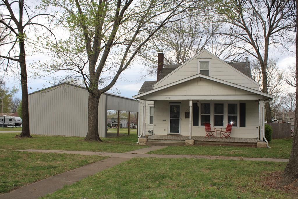 808 S Central N/A — photo 35