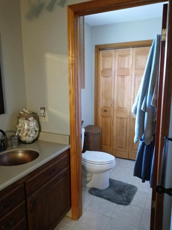 412 Mustang Circle — photo 8