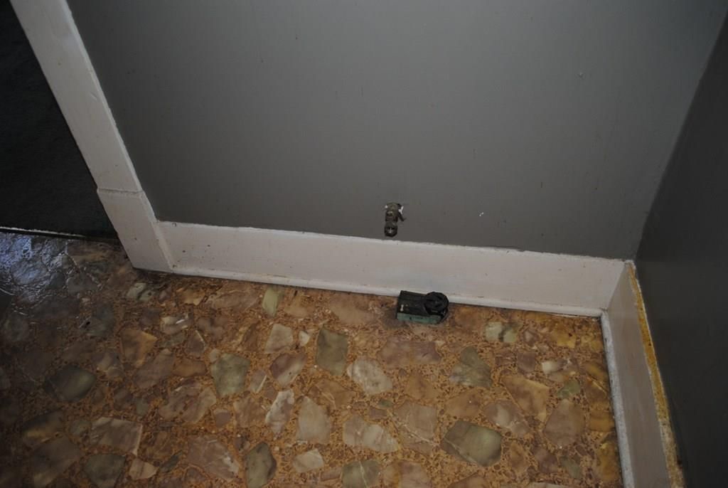 912 W Maple N/A — photo 18