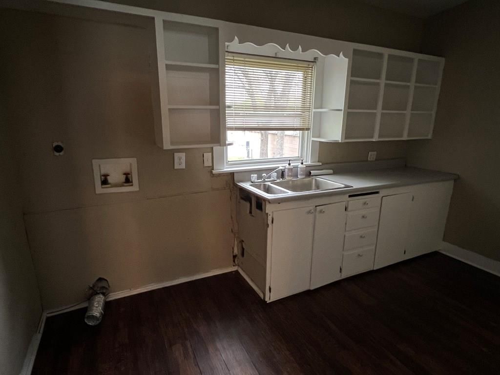 215 S Penn Avenue — photo 22