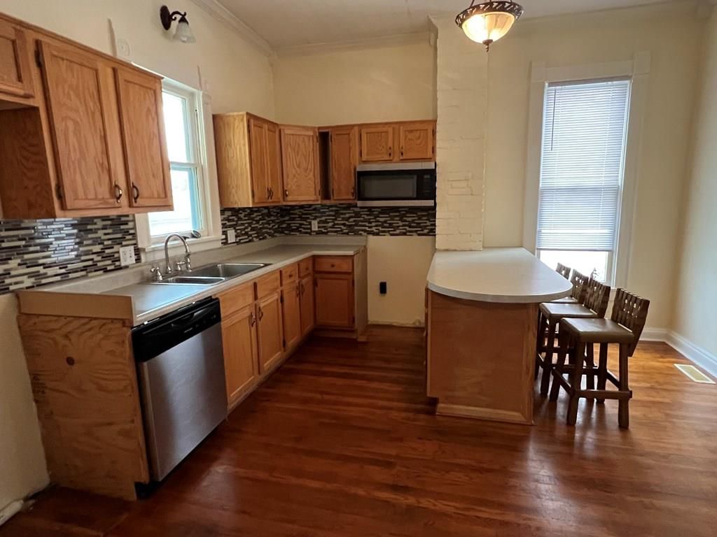 215 S Penn Avenue — photo 25