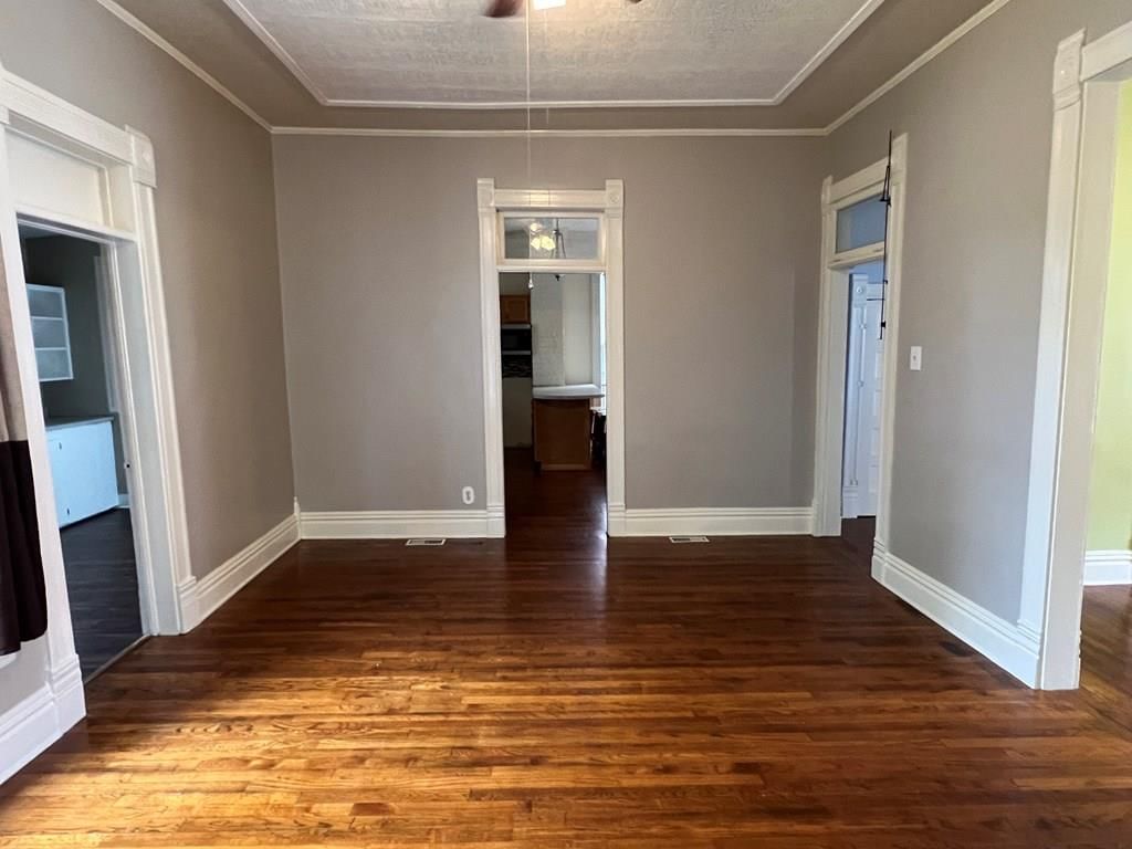 215 S Penn Avenue — photo 9