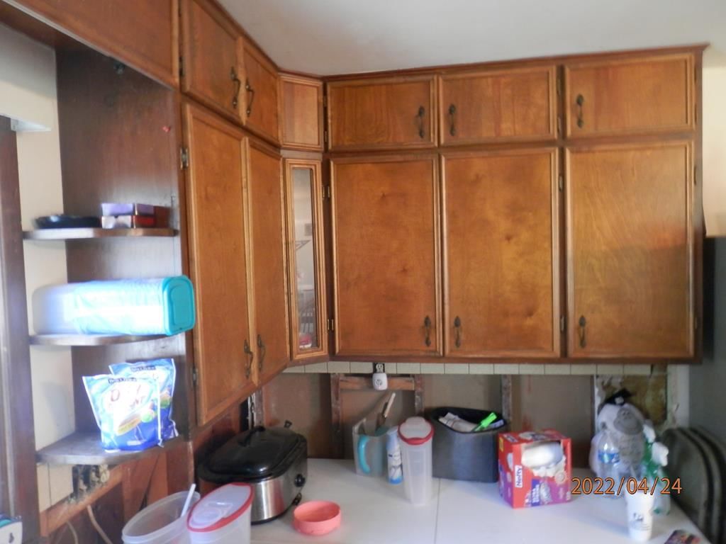 305 N Grove N/A — photo 15