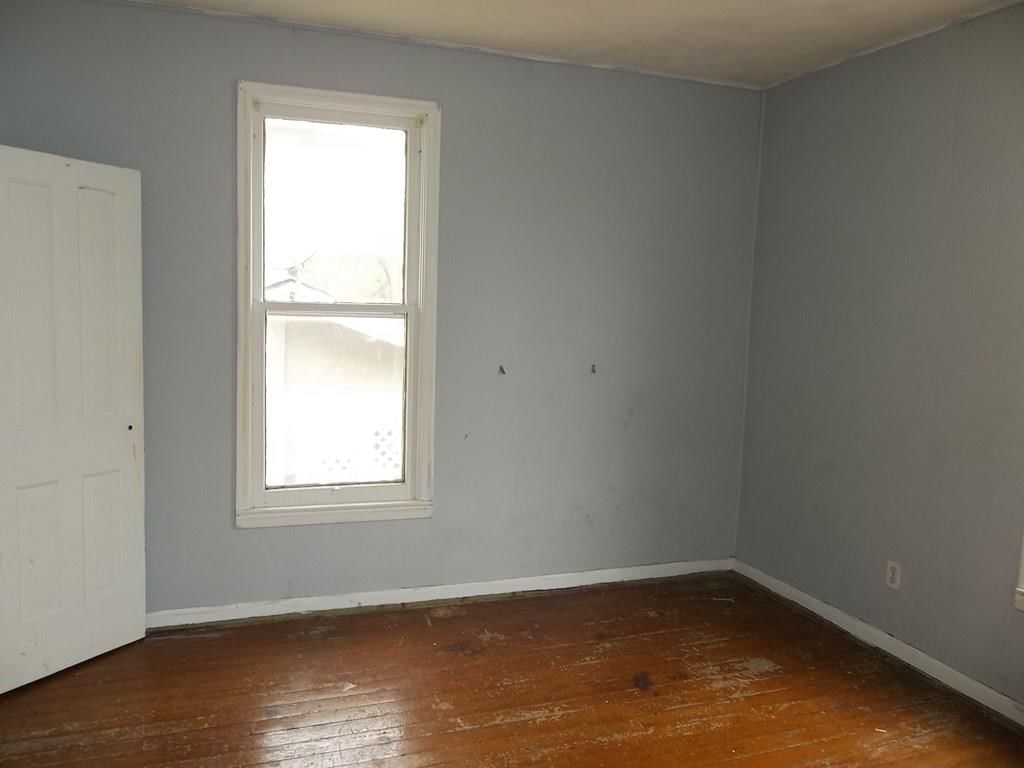115 N Forest N/A — photo 14