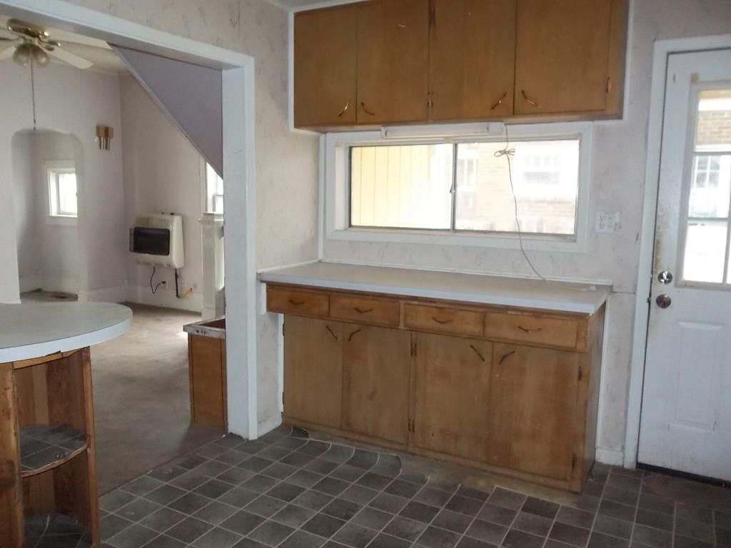 115 N Forest N/A — photo 7