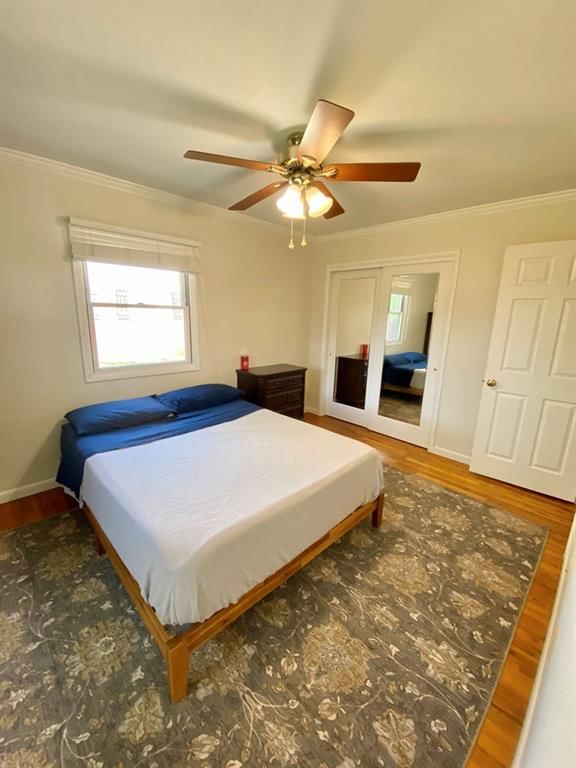 1100 W Beech N/A — photo 22