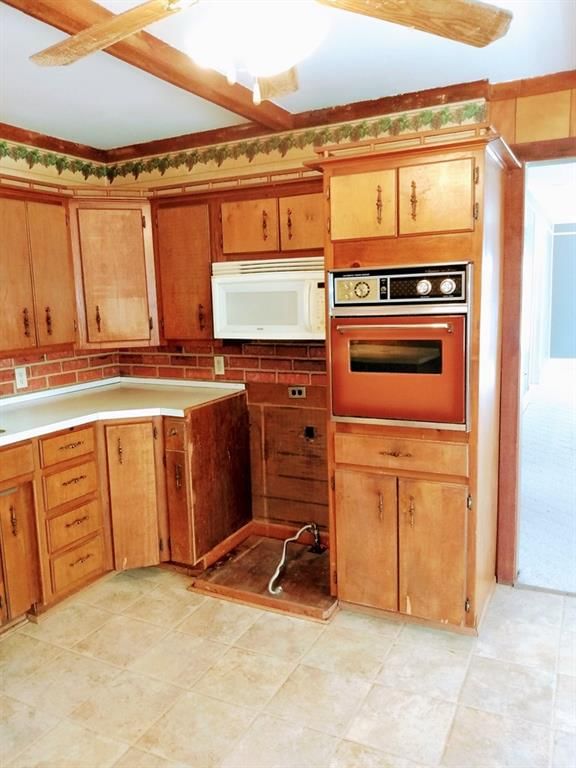 112 E Taylor Avenue — photo 23