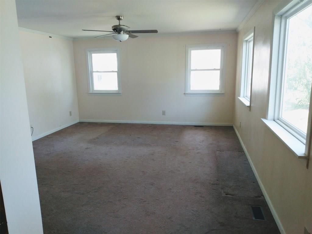 112 E Taylor Avenue — photo 30