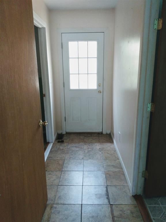 112 E Taylor Avenue — photo 36