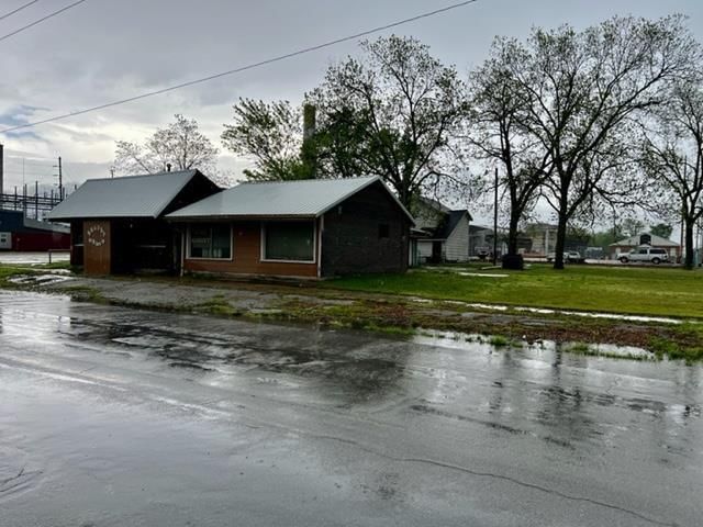 310 E 8th Street — photo 13