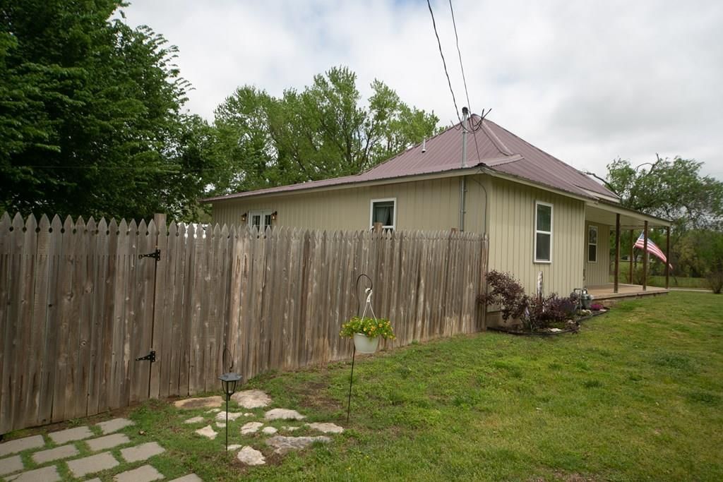 802 W Olive N/A — photo 23