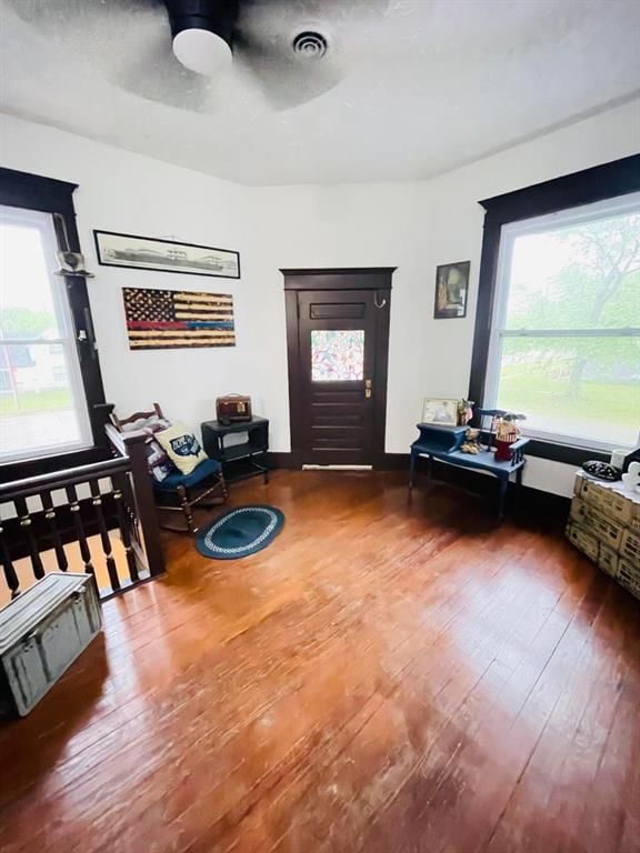 603 Iowa N/A — photo 21