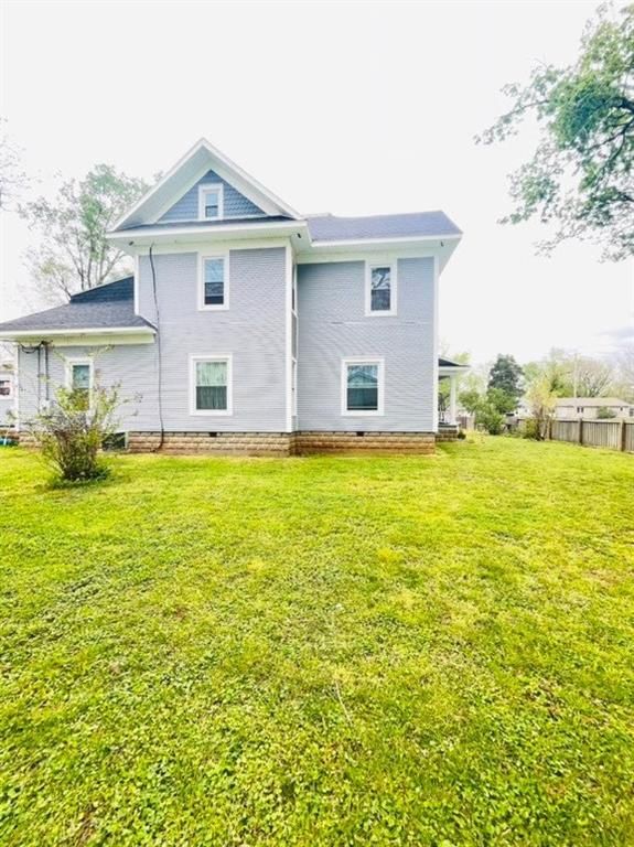 603 Iowa N/A — photo 9