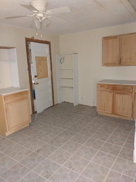 1324 W 7th Street — photo 22