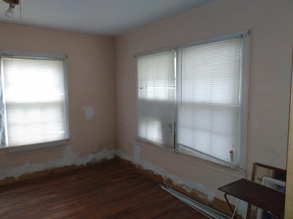 1324 W 7th Street — photo 42
