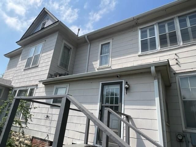 603 S Elm Street — photo 17