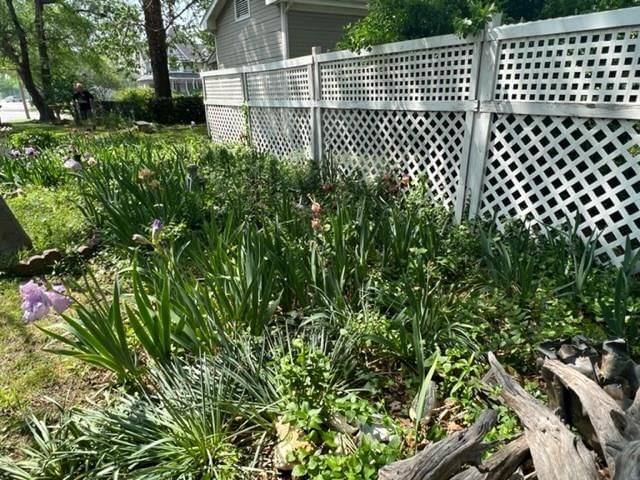 603 S Elm Street — photo 20