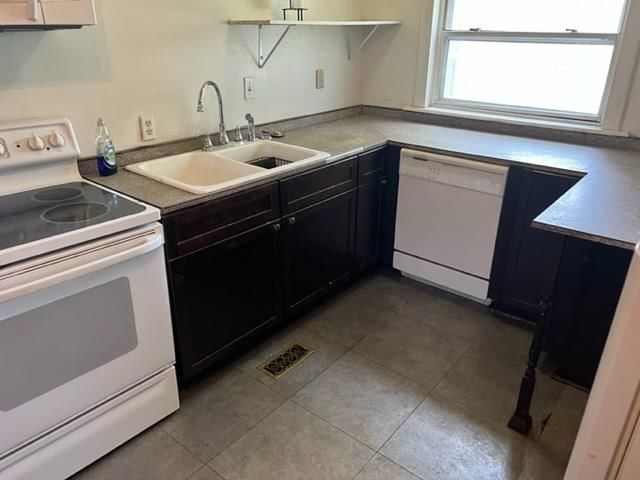 603 S Elm Street — photo 4