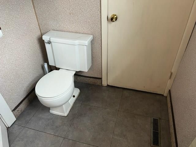 603 S Elm Street — photo 52