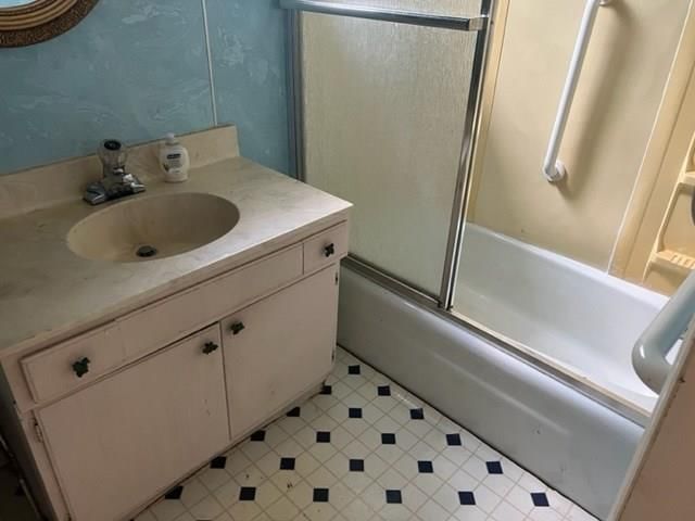 603 S Elm Street — photo 63
