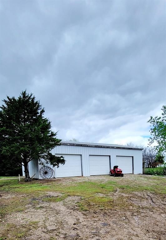 1556 Yarrow Road — photo 36