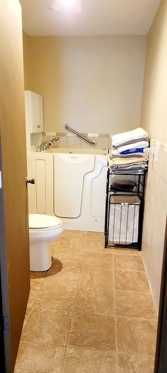 1556 Yarrow Road — photo 6