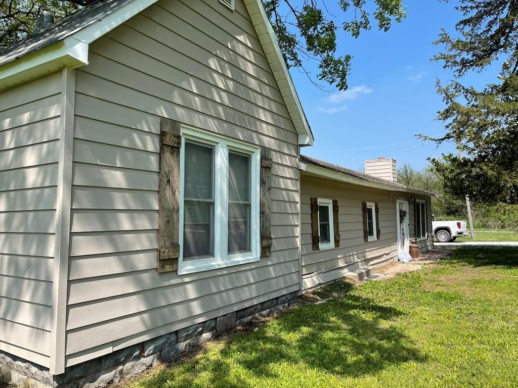 394 NE 1200th Street — photo 9