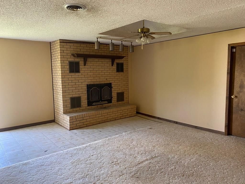 615 N Wood Street — photo 11