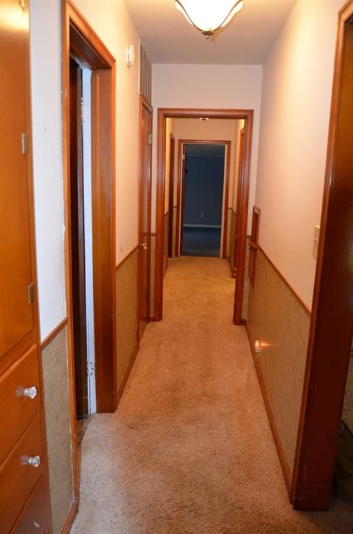 103 S Larson N/A — photo 21