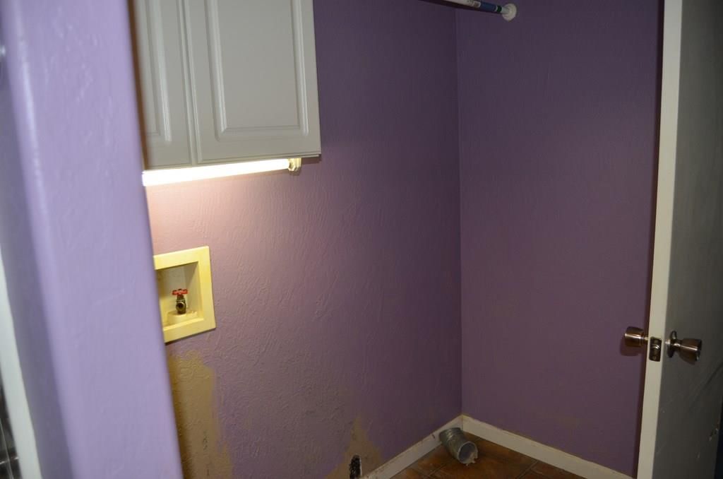 103 S Larson N/A — photo 32