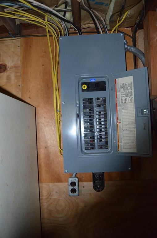 103 S Larson N/A — photo 42