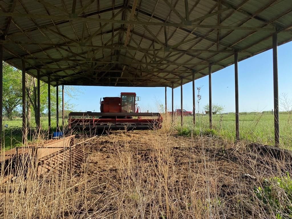 5568 CR 4400 N/A — photo 26