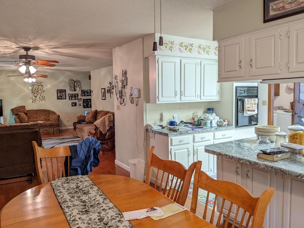 503 W 3rd Street — photo 23