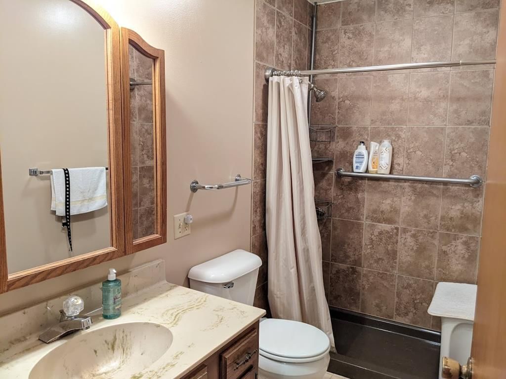 503 W 3rd Street — photo 35