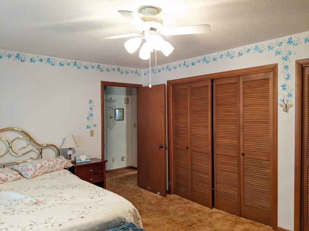 503 W 3rd Street — photo 39
