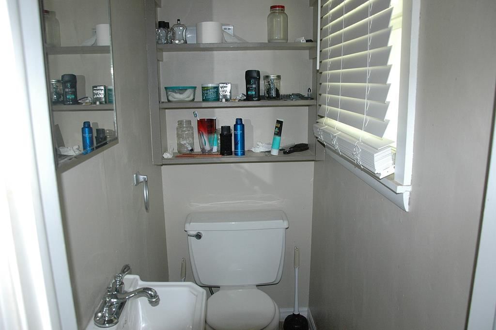 1023 S 28th N/A — photo 15
