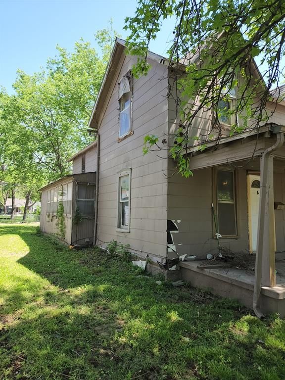 305 S Chestnut N/A — photo 5