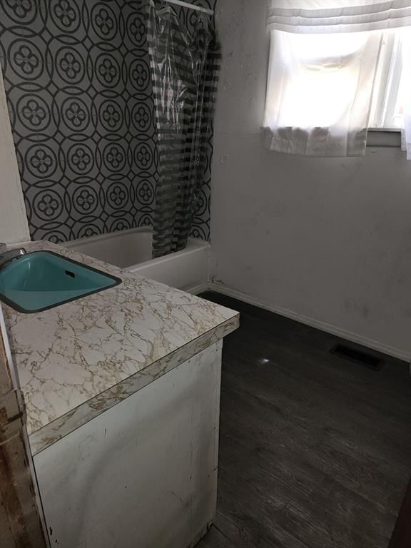 305 S Chestnut N/A — photo 9