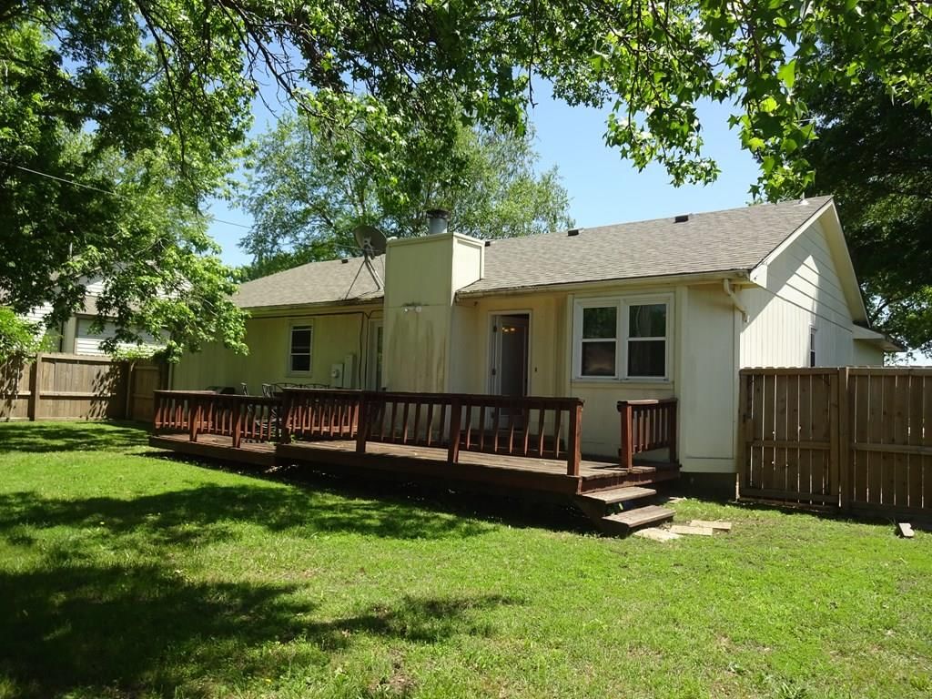 432 Catalpa N/A — photo 2