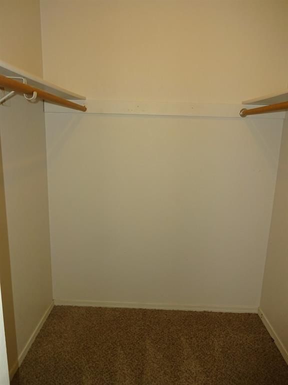 432 Catalpa N/A — photo 9