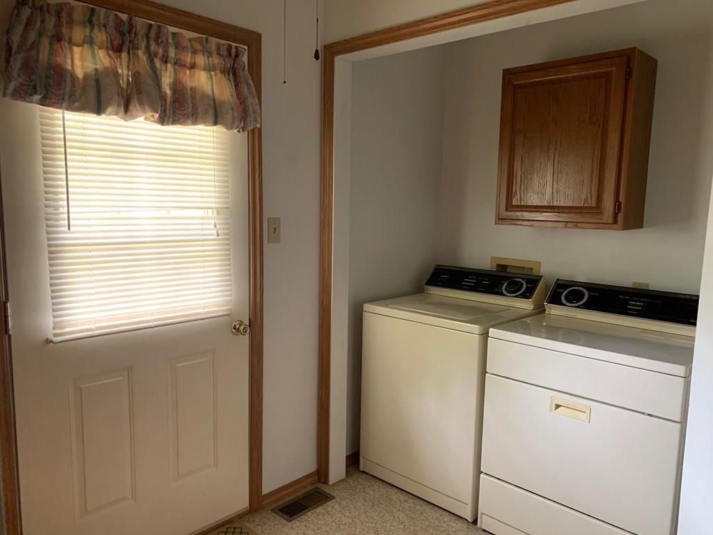 1220 W 3rd Street — photo 9