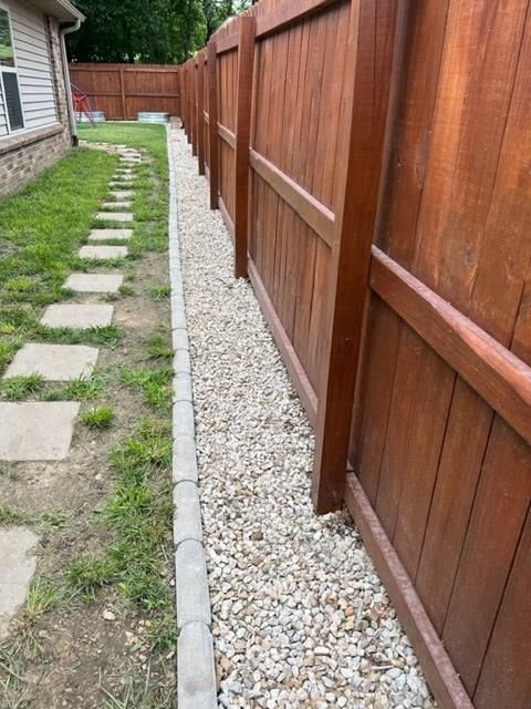 106 E John Street — photo 17
