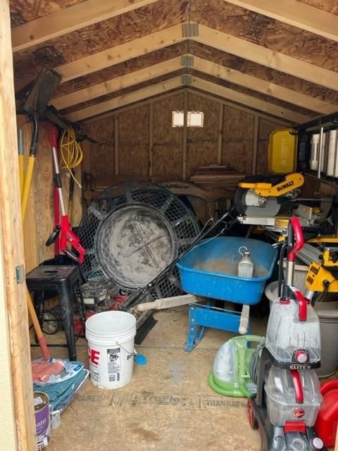 106 E John Street — photo 19