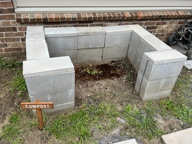 106 E John Street — photo 20