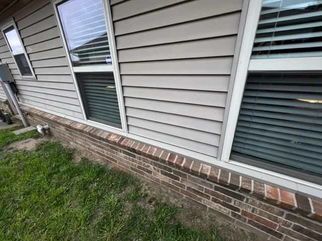 106 E John Street — photo 24