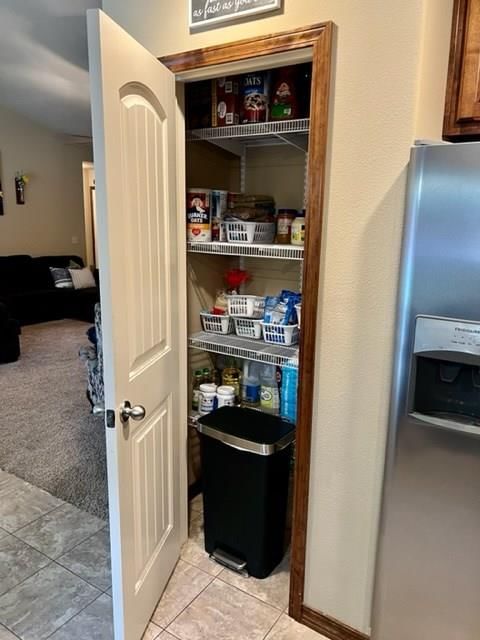 106 E John Street — photo 36