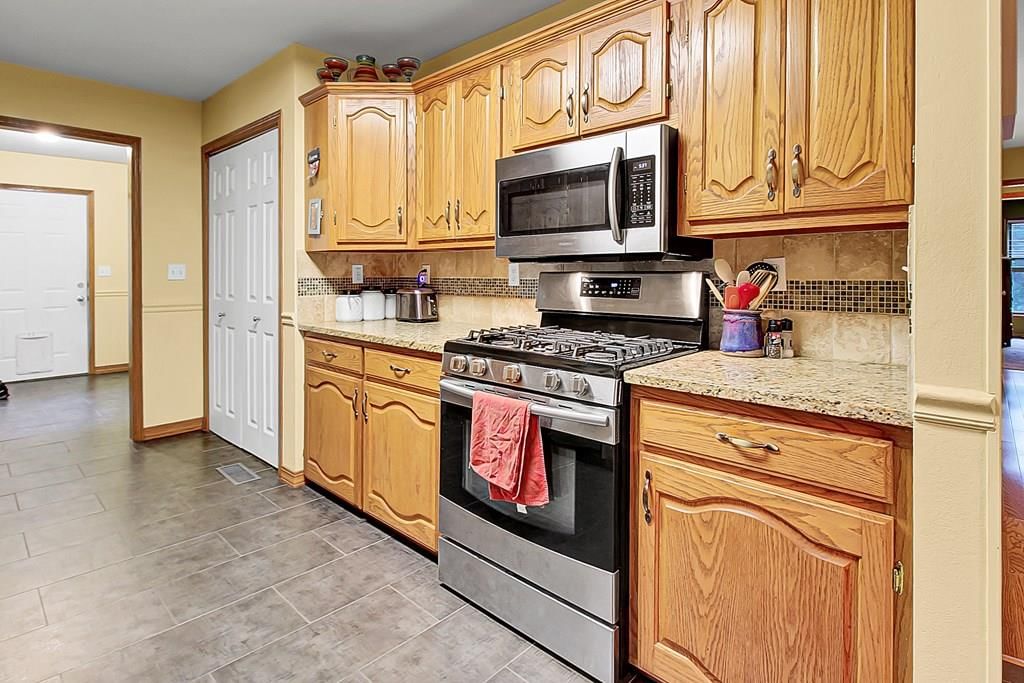24023 Meade Road — photo 12